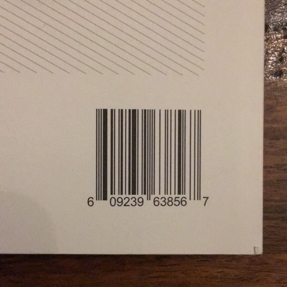 Curated Quilts Quarterly Journal Issue 06 House - Picture 3 of 4